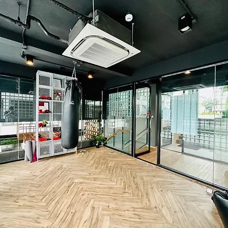 Sathorn Charoen Nakhon Bangkok Near Iconsiam Apartment Exterior photo